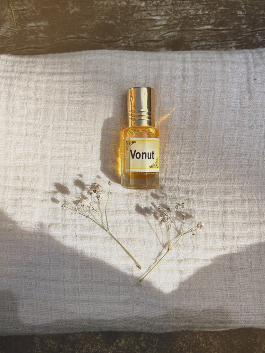 Natural Essential Oil Perfume ~ Vanilla & Coconut (Vonut)