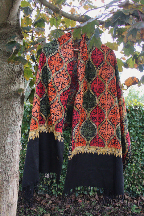 Cosy Embroidered Shawl - Black
