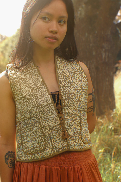 The Ritu Vest - Pebble